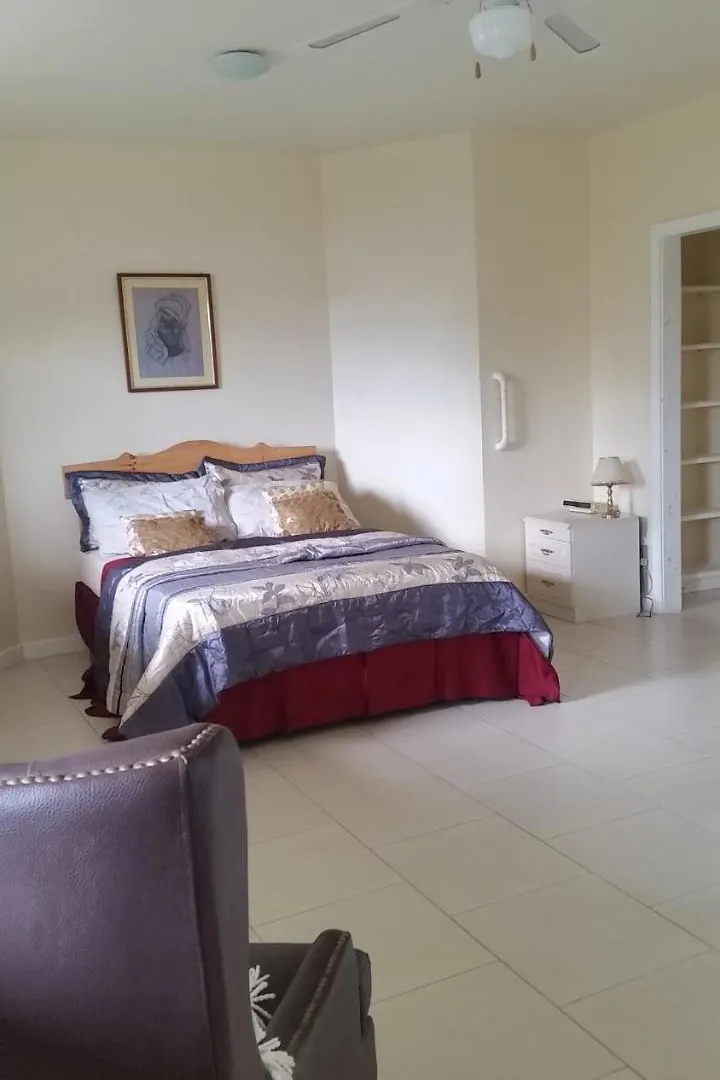 Campeche Villa Mero 0*,  Dominica